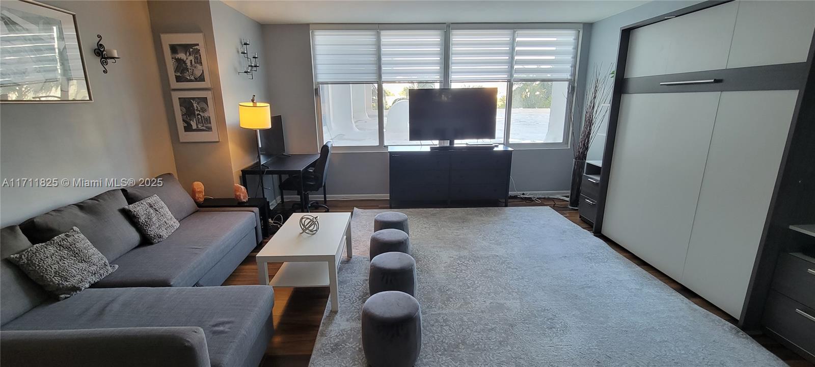 MIRADOR 1000 CONDO - Residential