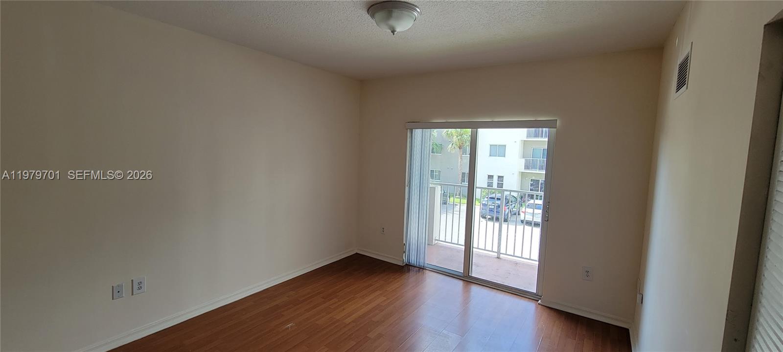 PARADISE POINTE CONDO - Residential