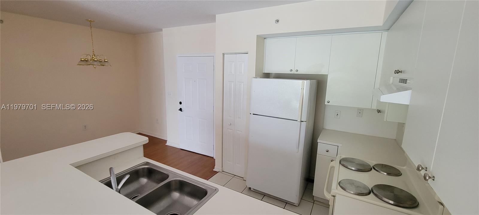 PARADISE POINTE CONDO - Residential