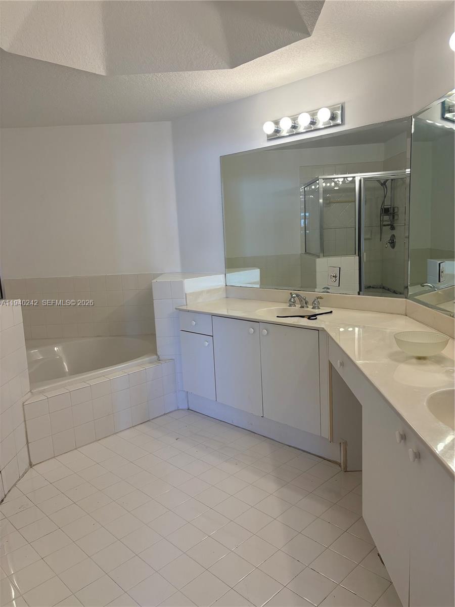 DORAL ISLES ST LUCIA - Residential