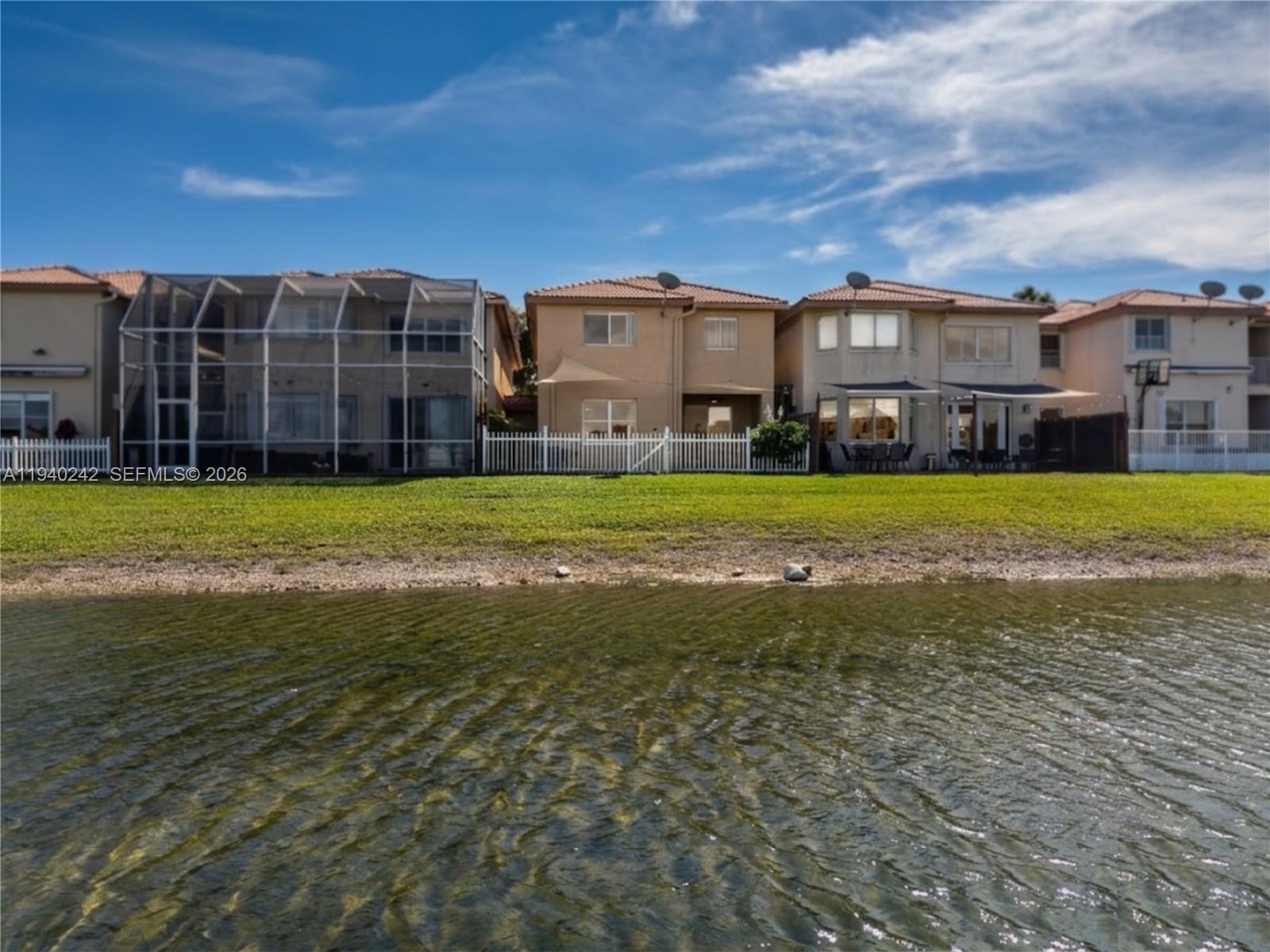 DORAL ISLES ST LUCIA - Residential