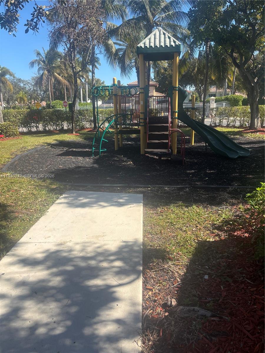 DORAL ISLES ST LUCIA - Residential