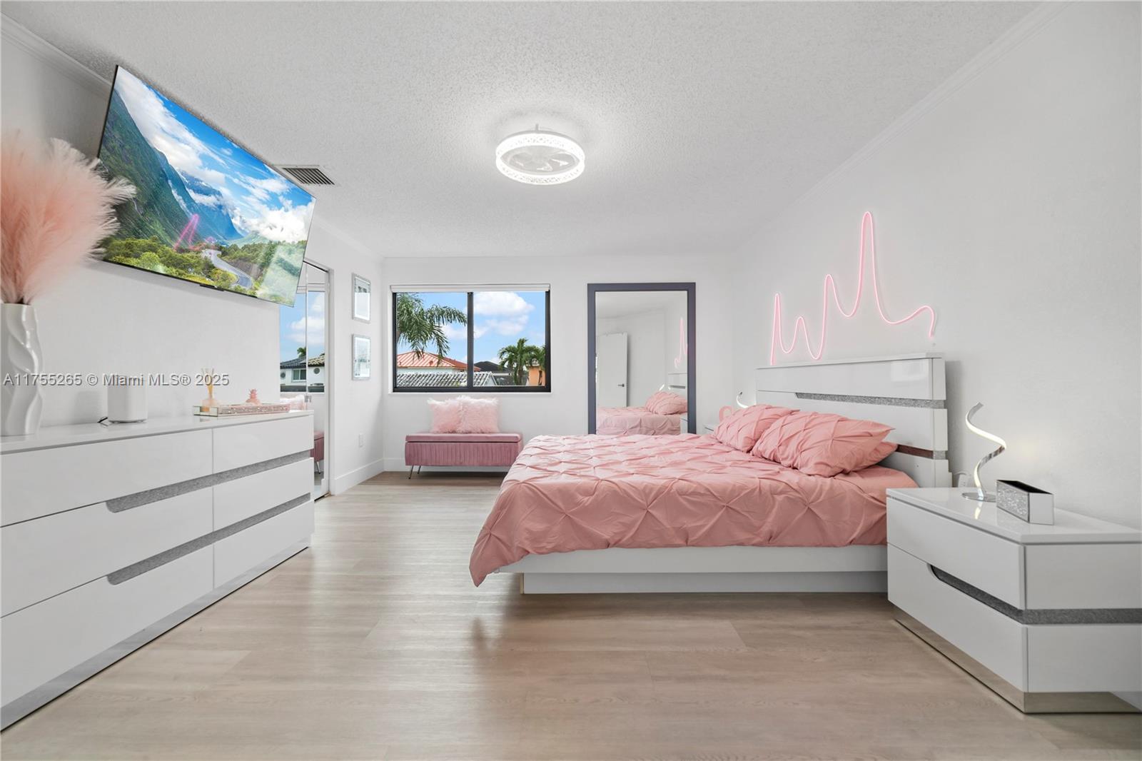 HIGHLANDS AT KENDALL - Residential