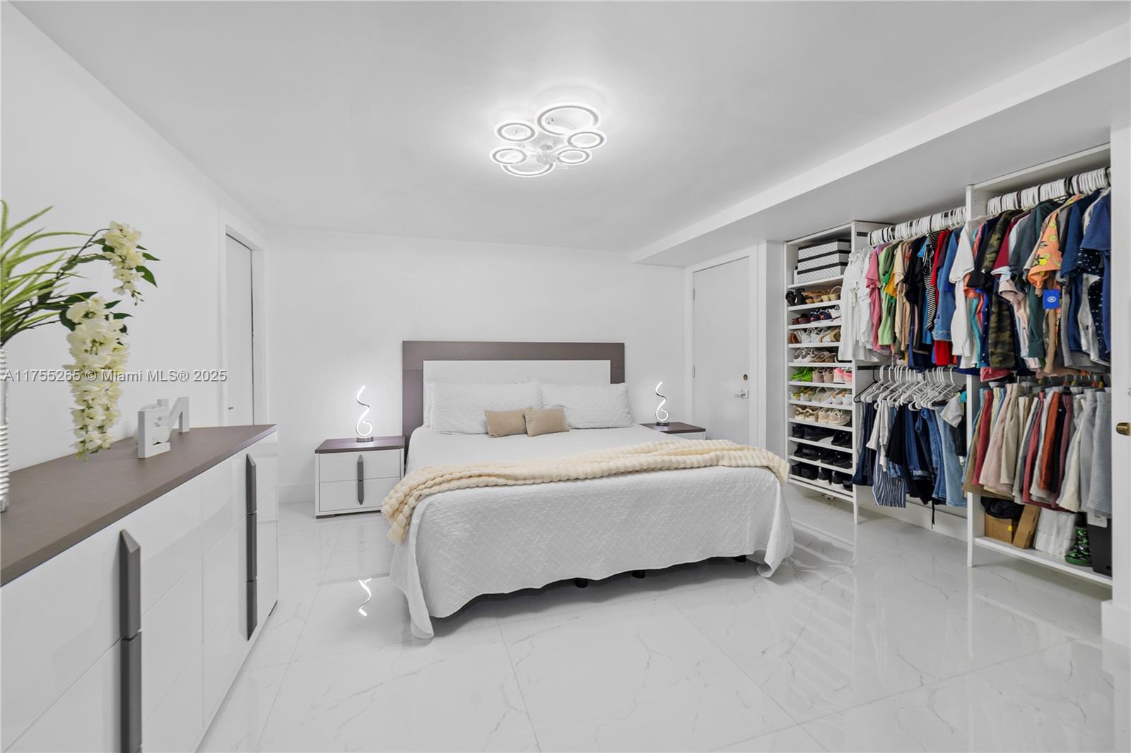 HIGHLANDS AT KENDALL - Residential