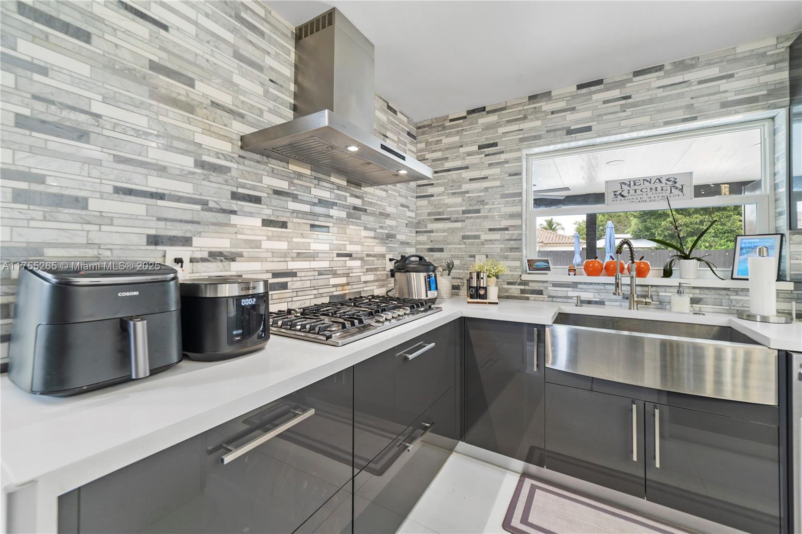 HIGHLANDS AT KENDALL - Residential