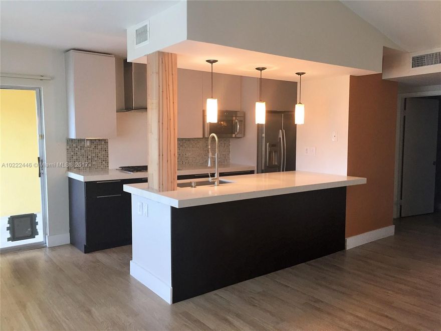 Completely updated Bathrooms, Kitchen, floors. Owner don't save money in the updates stainless steel appliances with washer and dryer in the unit with easy access to hammocks lake, Publix, Baptist West Hospital, Schools, parks and more, community pool, Gym and manager in site,