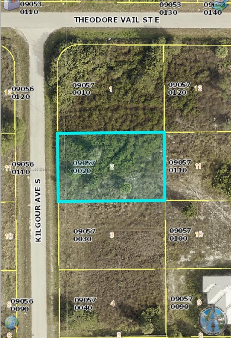 Build your dream home in this new fast developing community. About 20 miles from Fort Myers and about 30 miles from Fort Myers Beach.