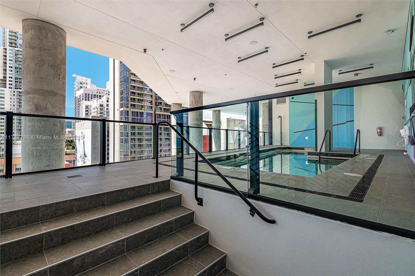 MAP OF MIAMI DADE CO. FL. - Residential