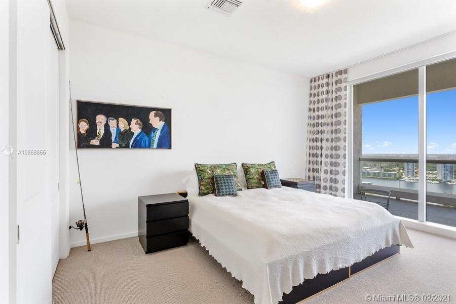 Bella Mare@Williams Island - Residential