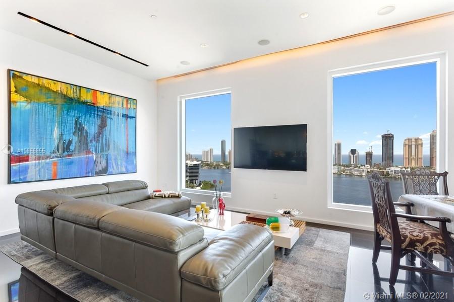 Bella Mare@Williams Island - Residential