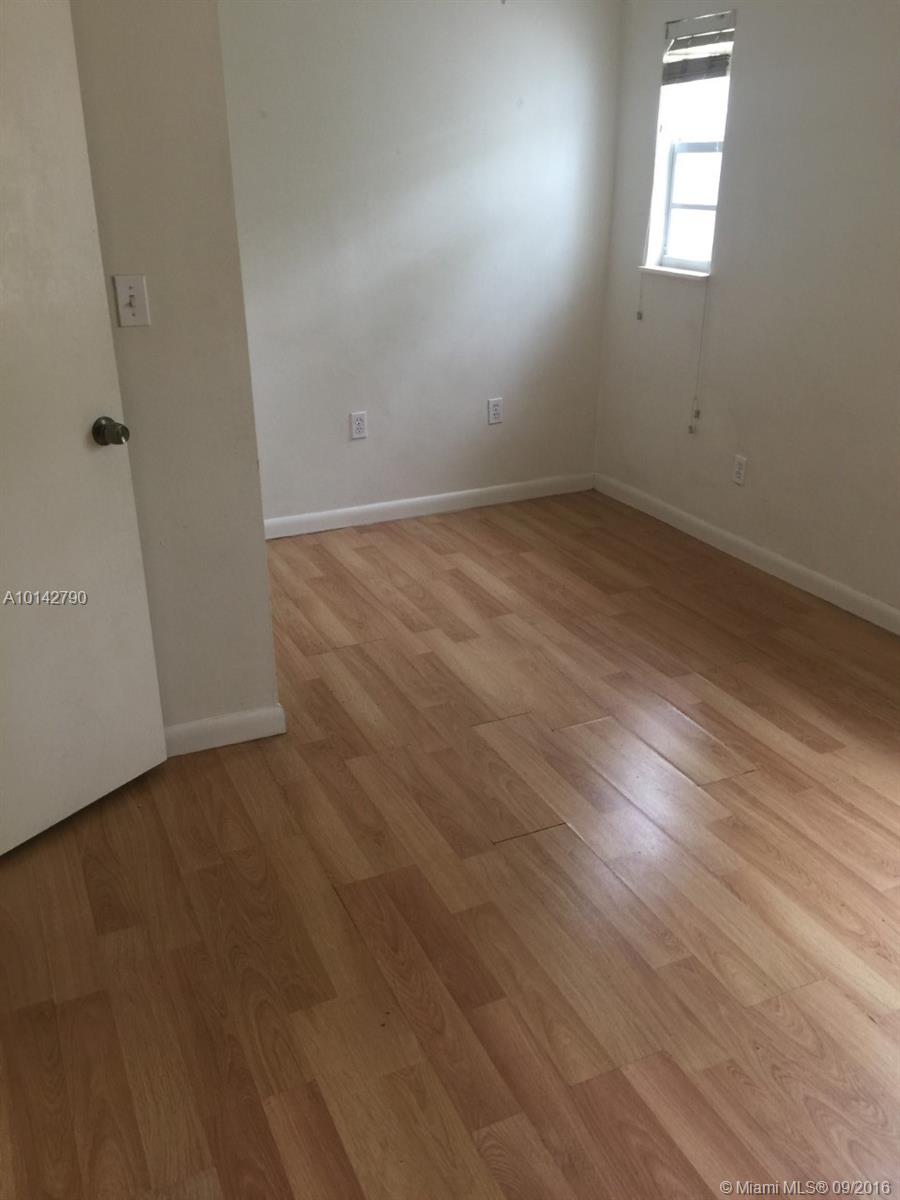 Ocean Beach Add - Residential Lease