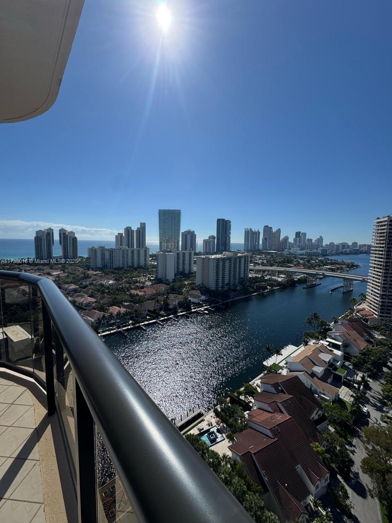 Property for Sale at 19667 Turnberry Way 25 B, Aventura, Miami-Dade County, Florida - Bedrooms: 2 
Bathrooms: 2  - $575,000