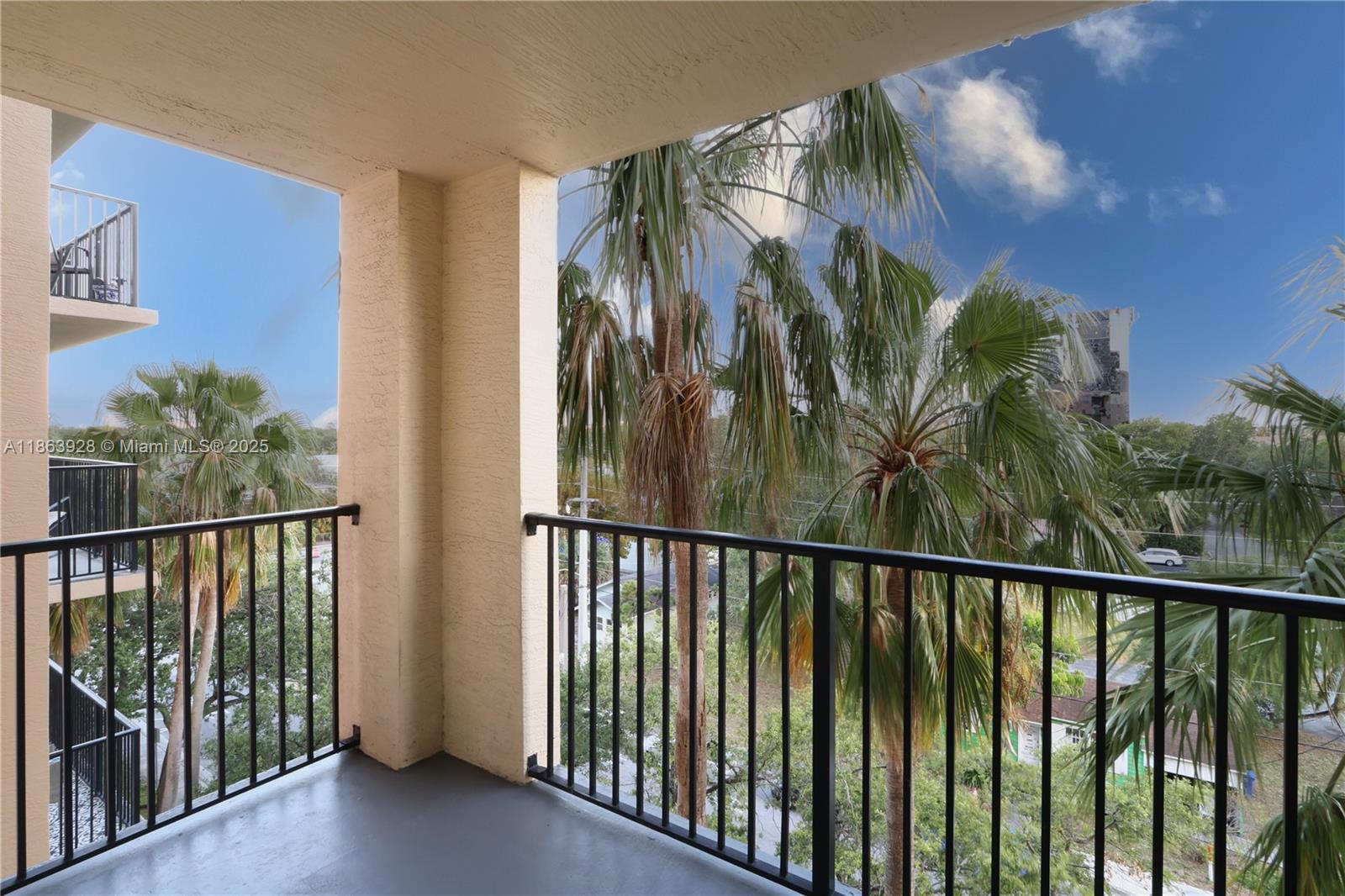 LAS OLAS BY THE RIVER CON - Residential Lease
