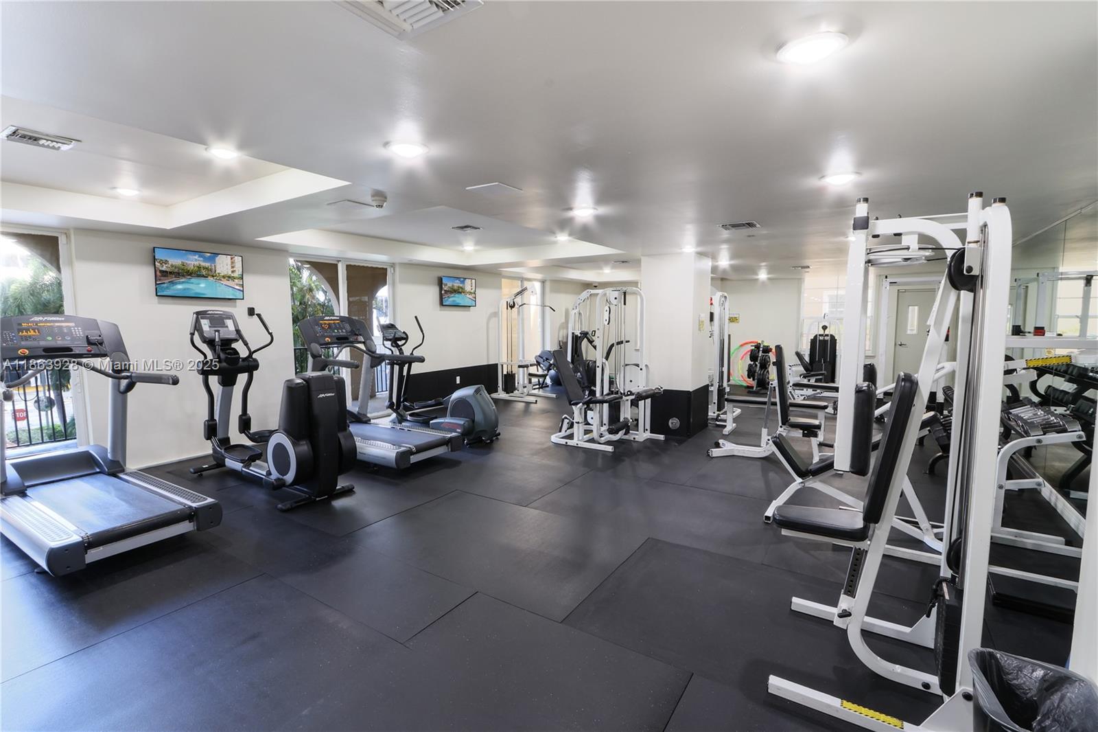 LAS OLAS BY THE RIVER CON - Residential Lease