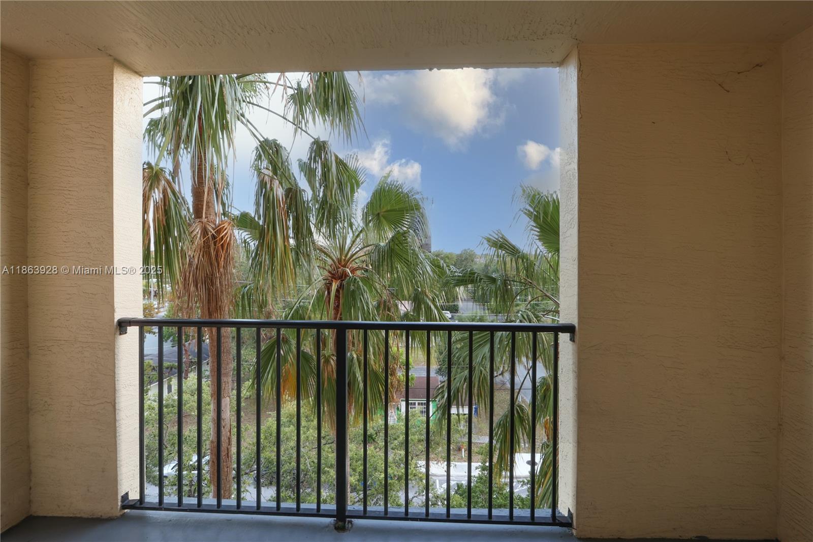 LAS OLAS BY THE RIVER CON - Residential Lease
