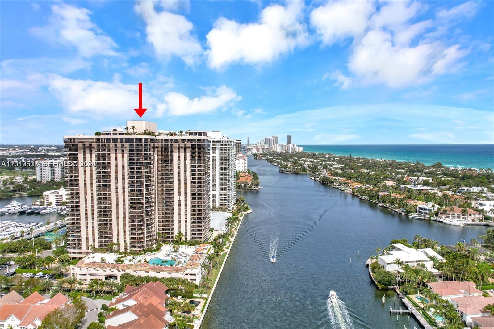 TURNBERRY ISLE SOUTH COND - Residential