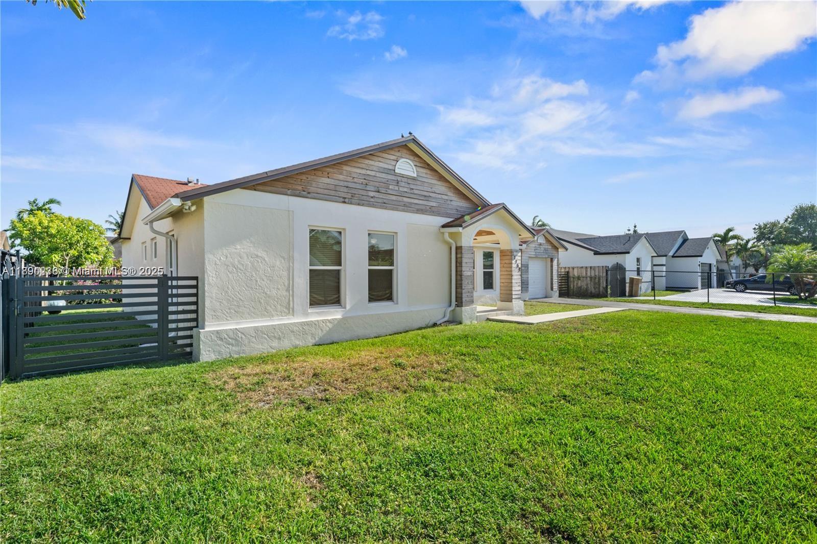 HARTFORD PLACE - Residential