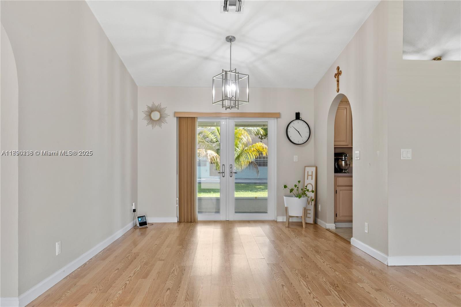 HARTFORD PLACE - Residential