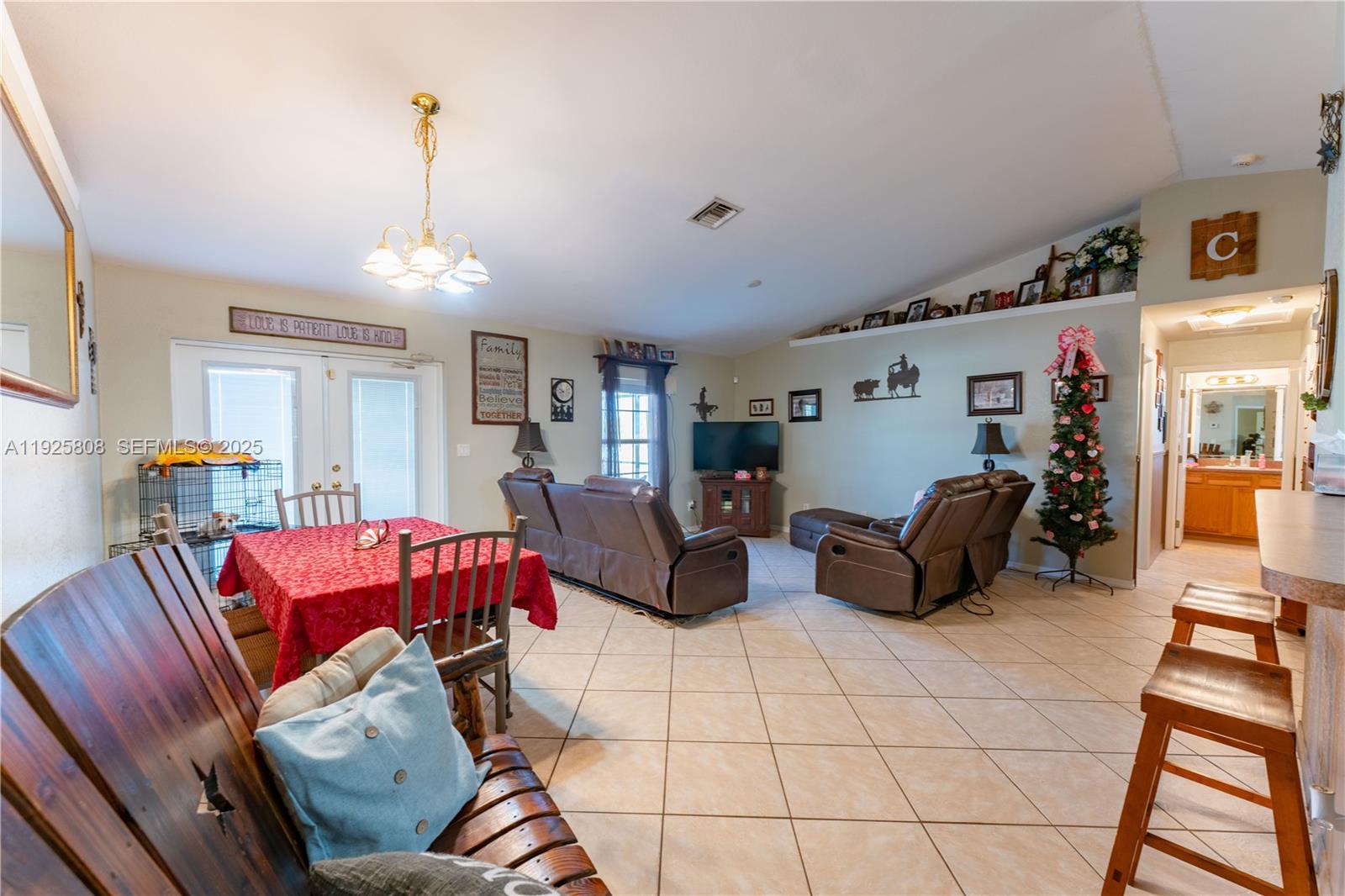 Port LaBelle - Residential