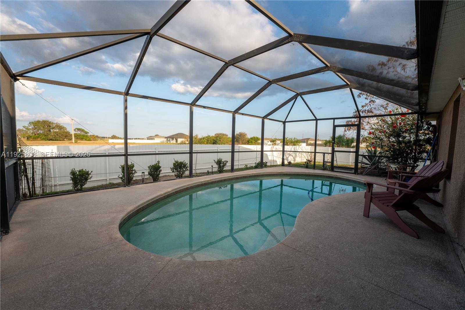 Port LaBelle - Residential