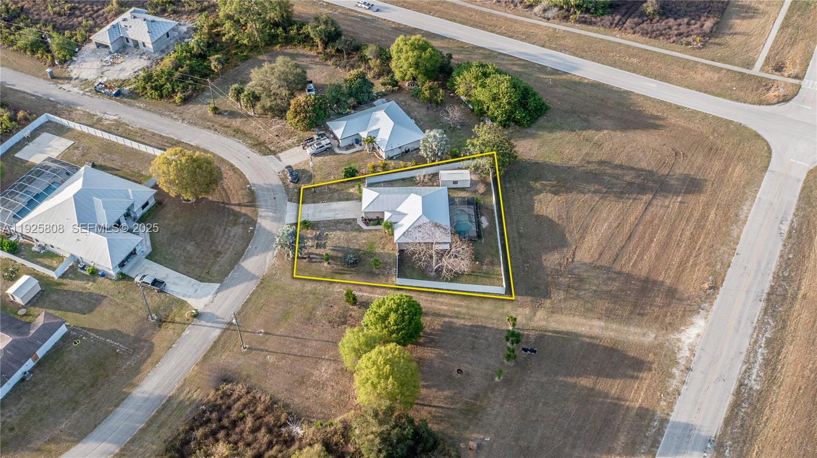 Port LaBelle - Residential