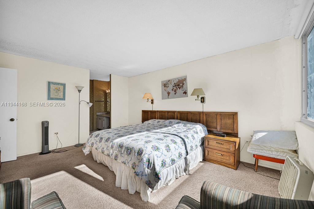 BURLEIGH HOUSE CONDO - Residential