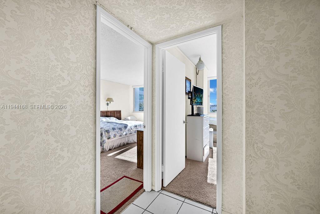 BURLEIGH HOUSE CONDO - Residential