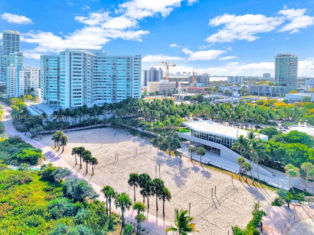 BURLEIGH HOUSE CONDO - Residential