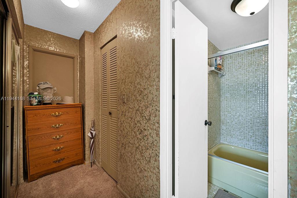 BURLEIGH HOUSE CONDO - Residential