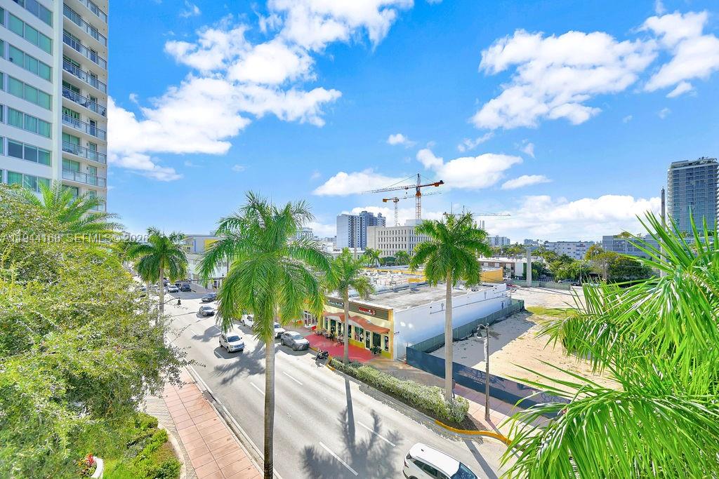 BURLEIGH HOUSE CONDO - Residential