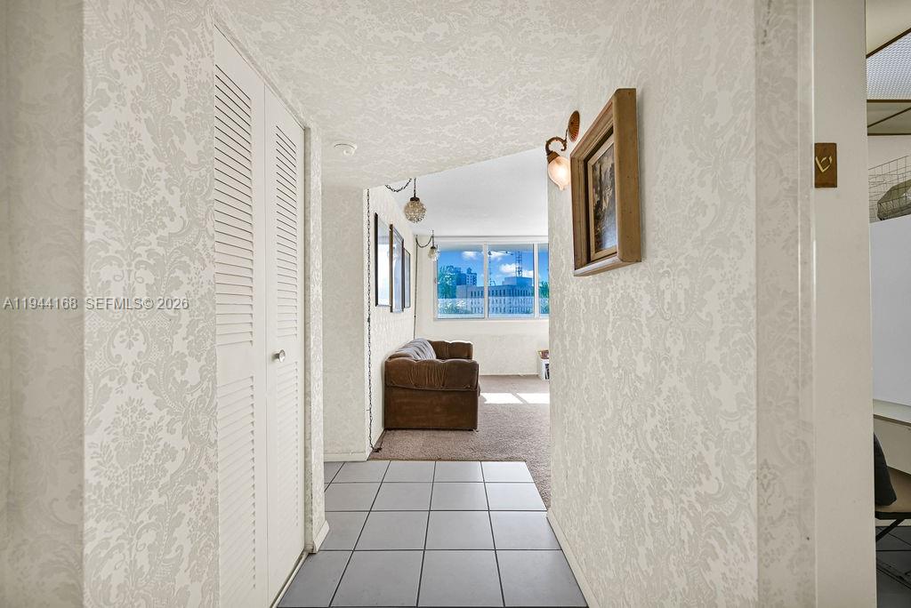 BURLEIGH HOUSE CONDO - Residential