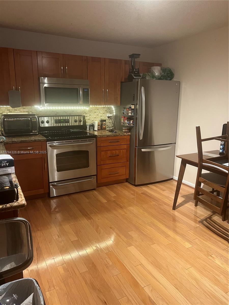 10101 W Sunrise Blvd 103