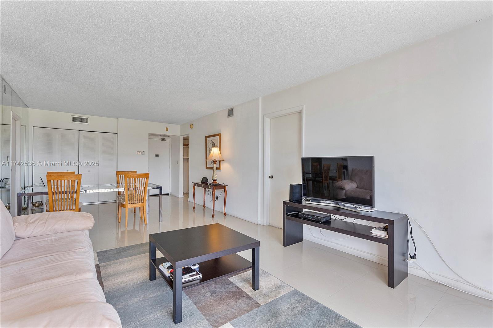 CORONADO CONDO TOWER II - Residential