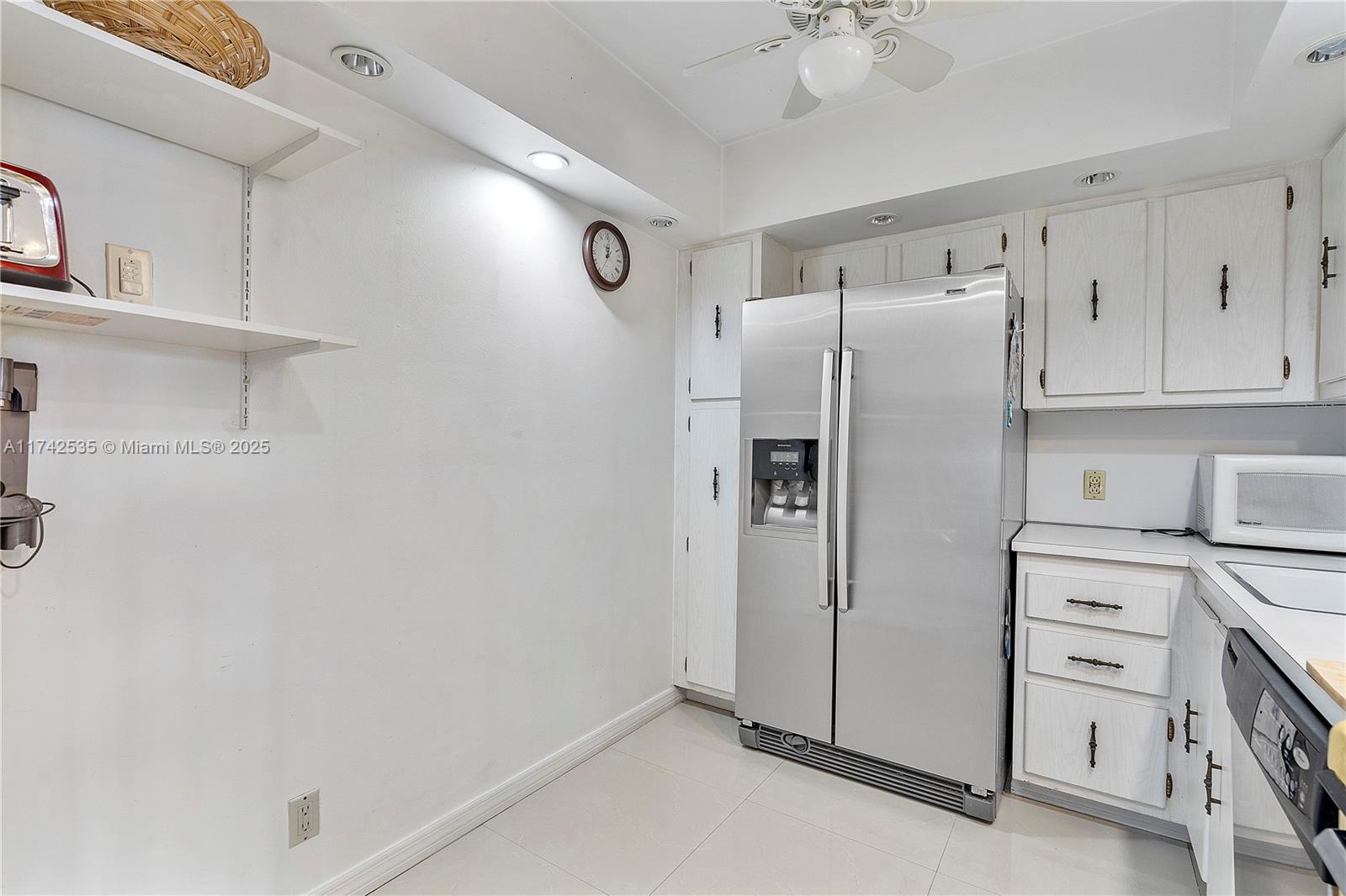 CORONADO CONDO TOWER II - Residential