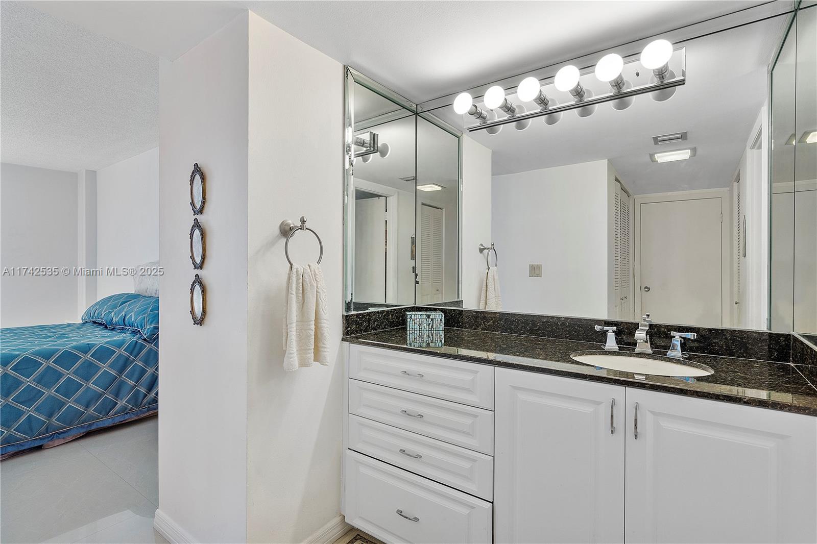 CORONADO CONDO TOWER II - Residential