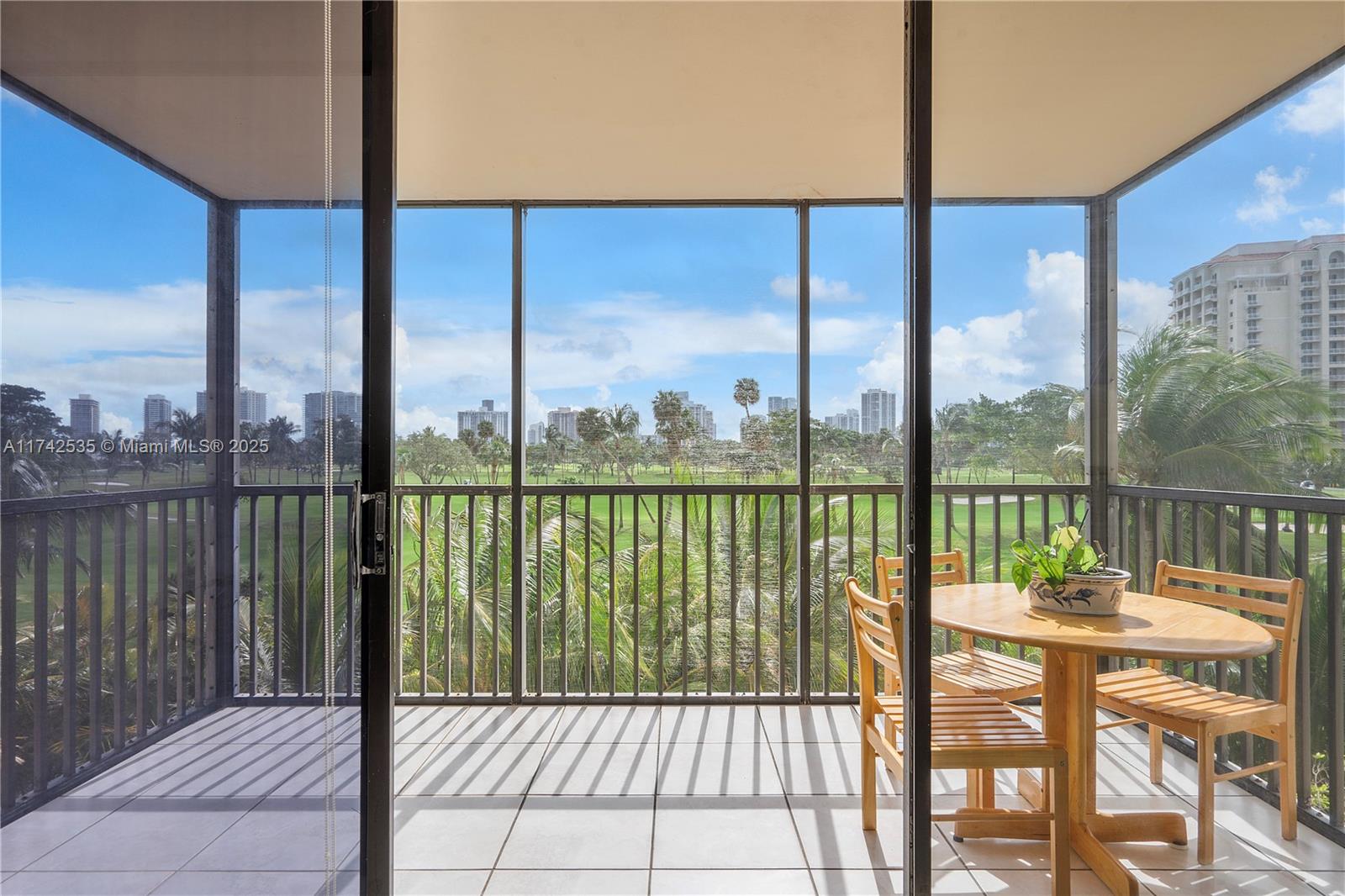 CORONADO CONDO TOWER II - Residential