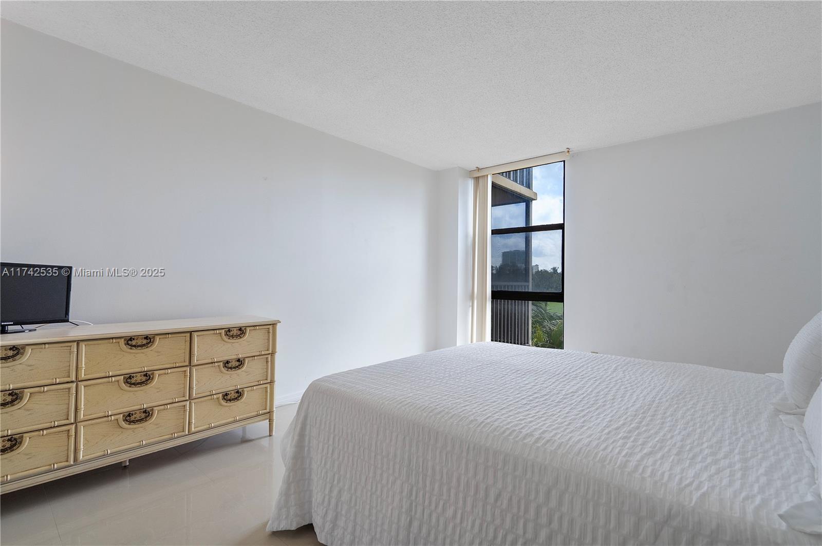 CORONADO CONDO TOWER II - Residential