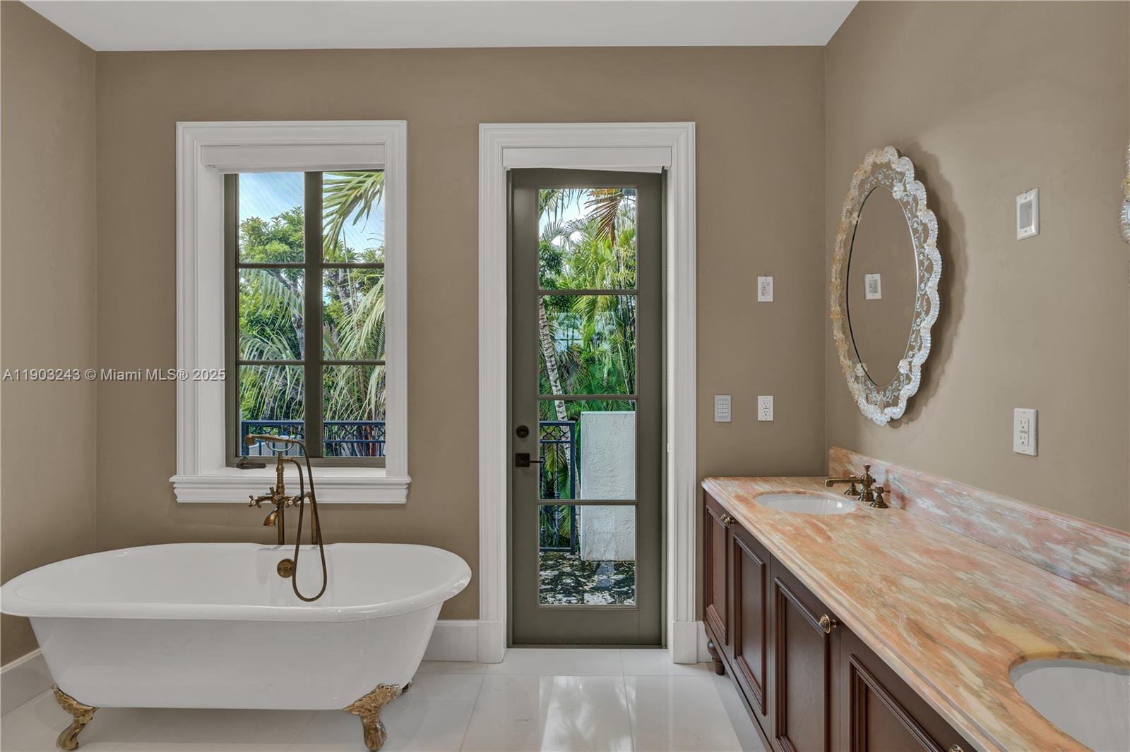 CORAL GABLES C C SEC 3 - Residential Lease