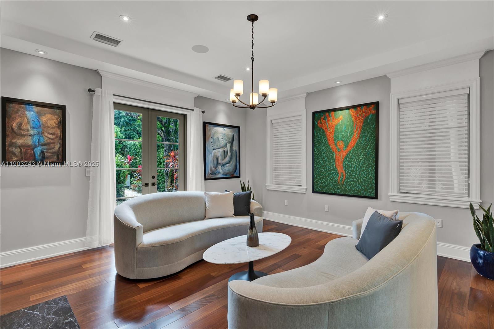 CORAL GABLES C C SEC 3 - Residential Lease