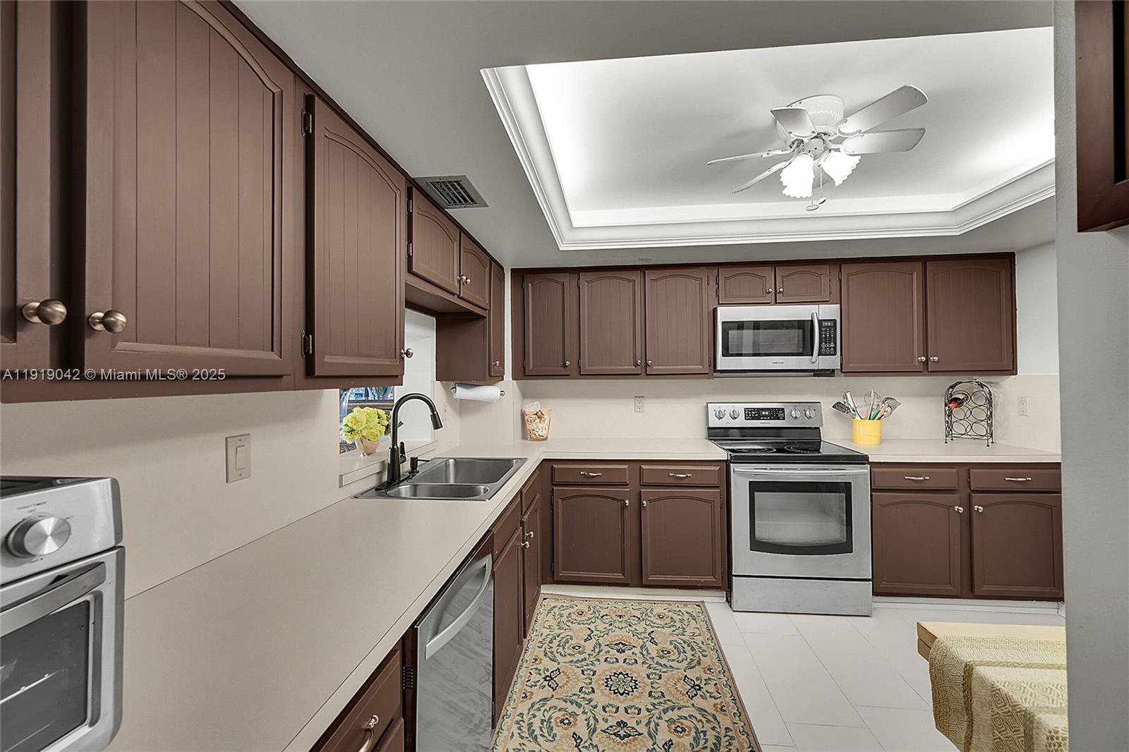 TOWER PORTSMOUTH AT PORT - Residential Lease