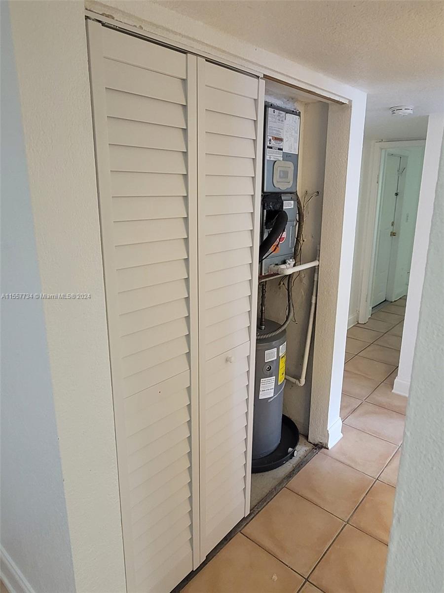 BAYSHORE TREASURE CONDO - Residential Lease