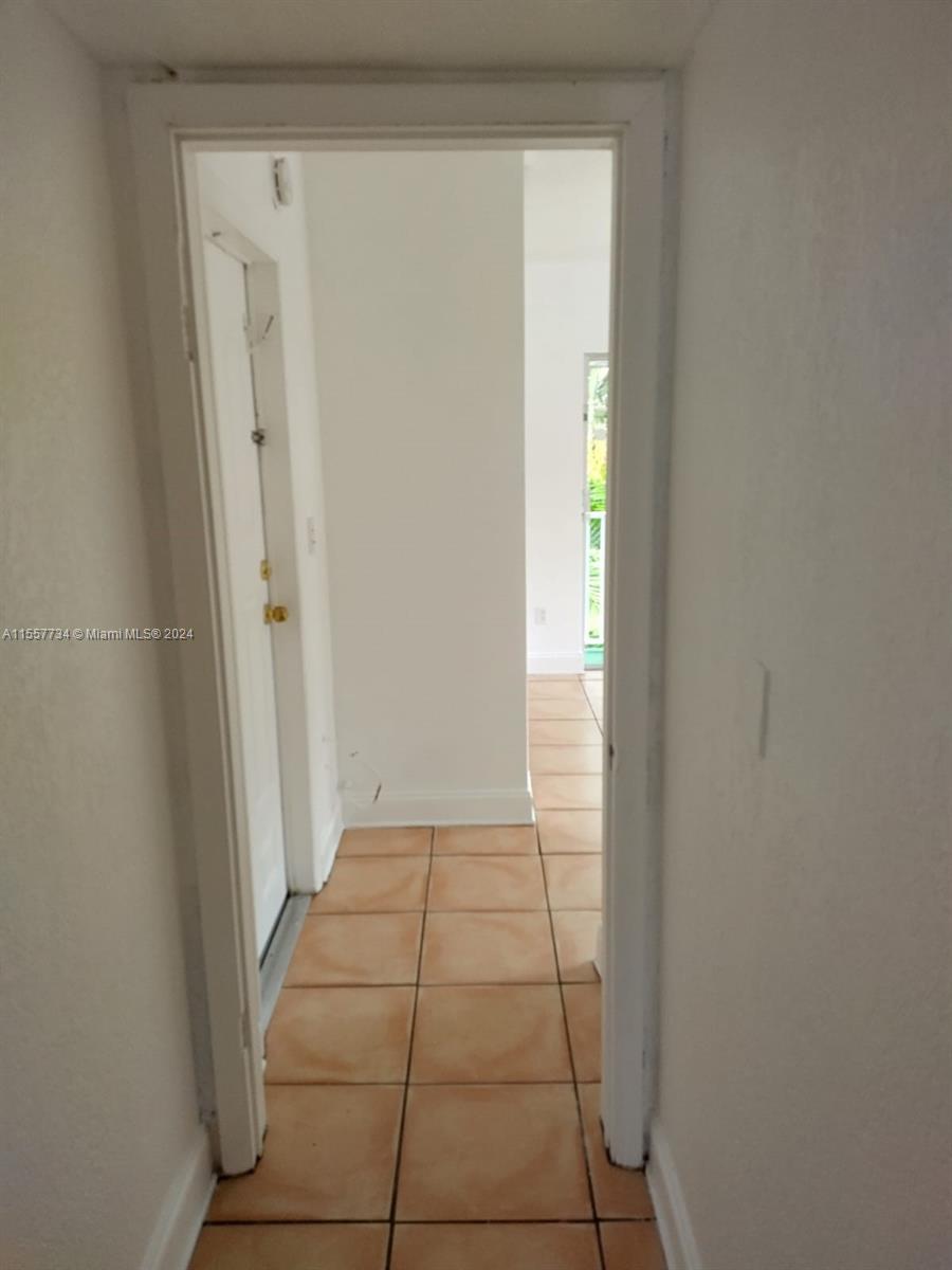 BAYSHORE TREASURE CONDO - Residential Lease