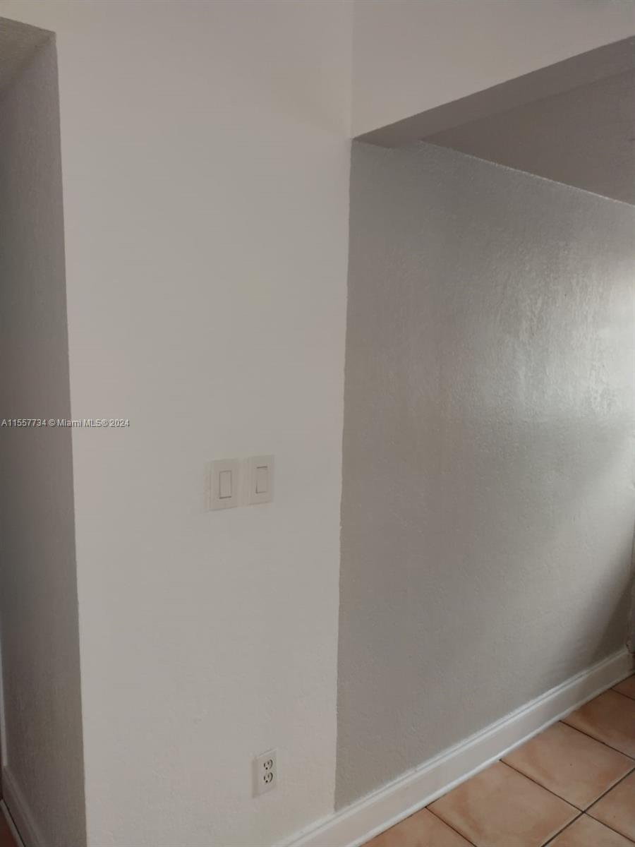 BAYSHORE TREASURE CONDO - Residential Lease