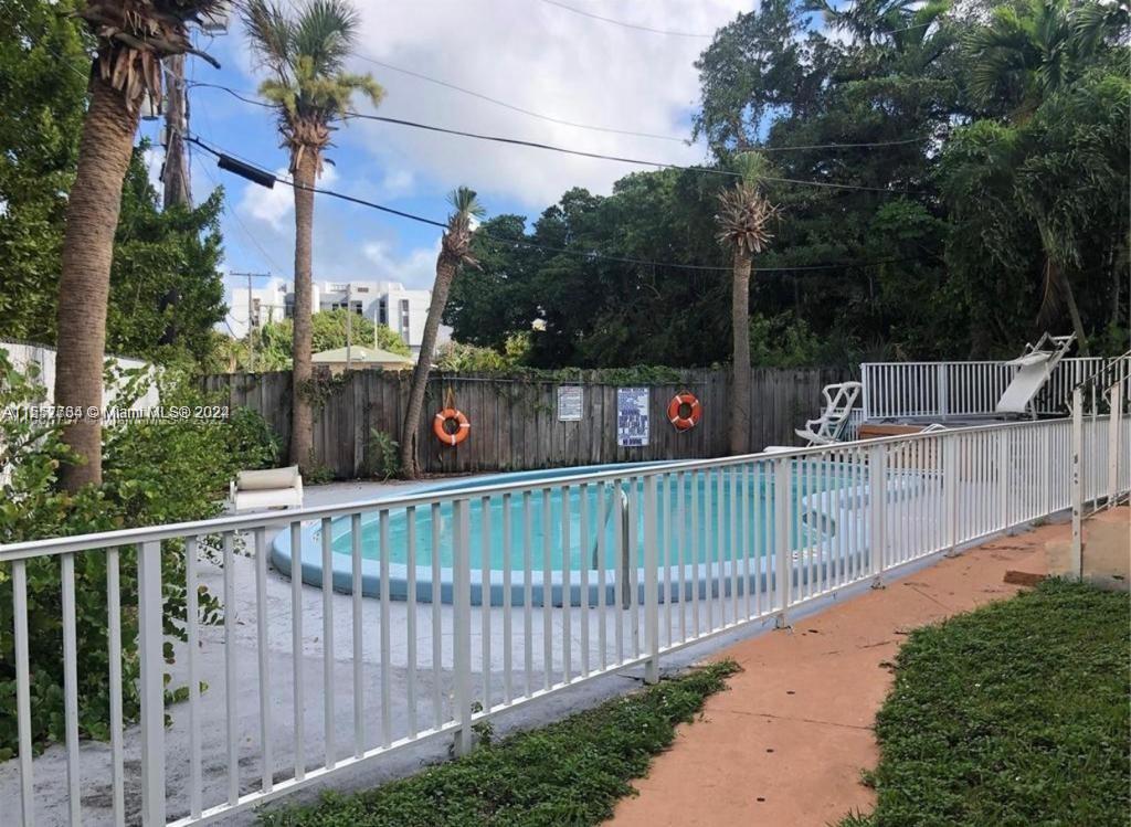 BAYSHORE TREASURE CONDO - Residential Lease