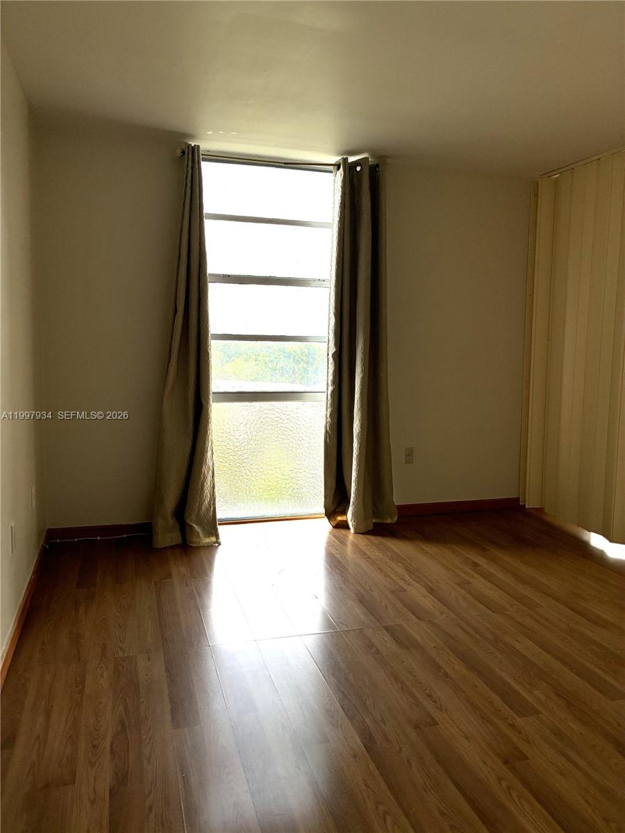 DORSET HOUSE CONDO - Residential