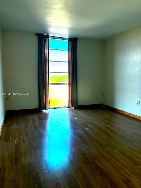 DORSET HOUSE CONDO - Residential