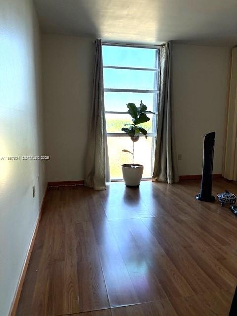 DORSET HOUSE CONDO - Residential