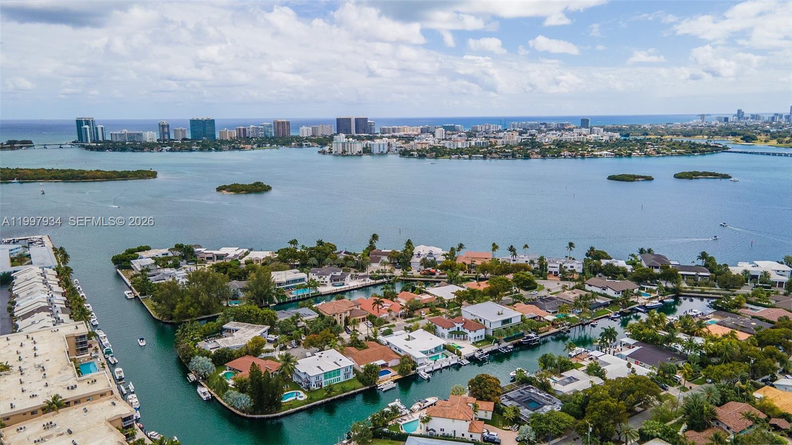 DORSET HOUSE CONDO - Residential