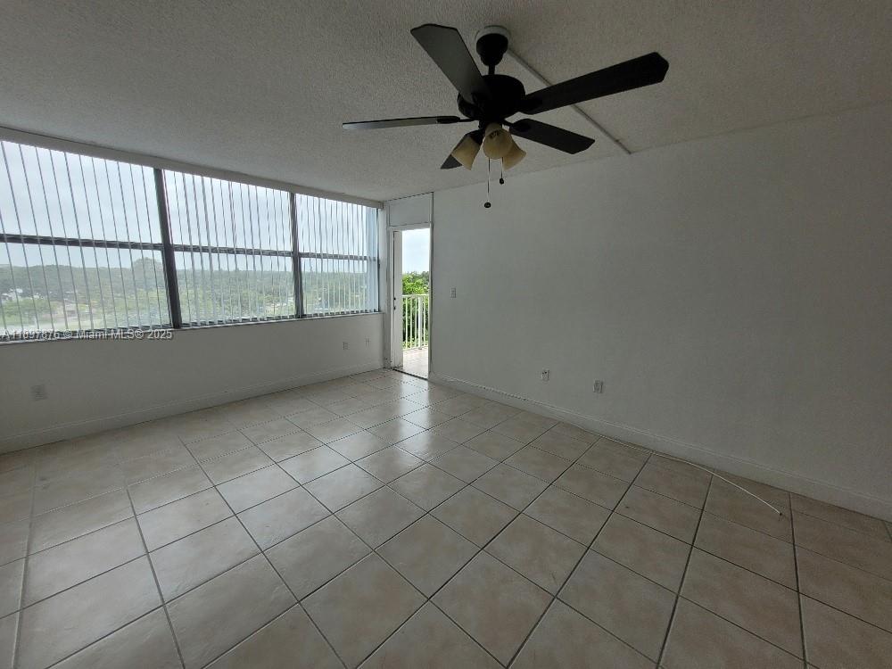 WILSHIRE CONDO - Residential Lease