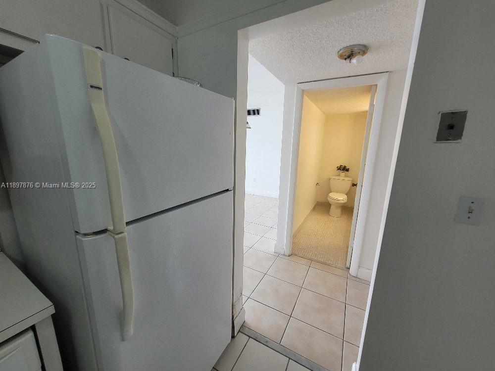WILSHIRE CONDO - Residential Lease